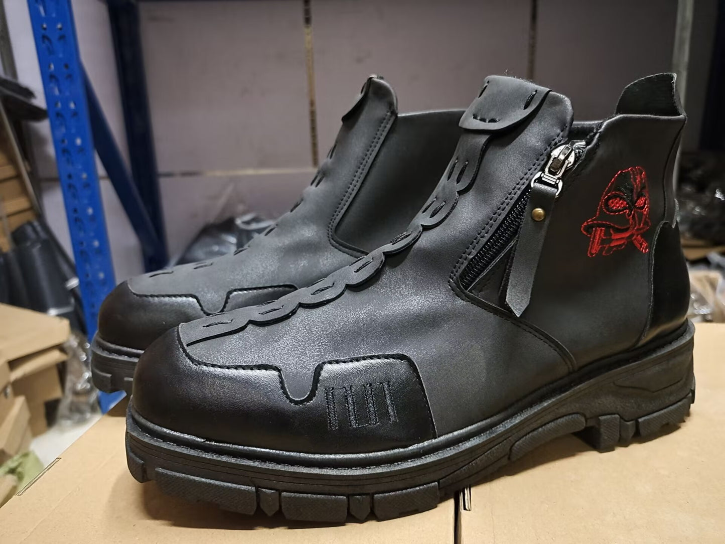 Men's Short Boots Round Toe Large Size Side Zipper Martin Boots